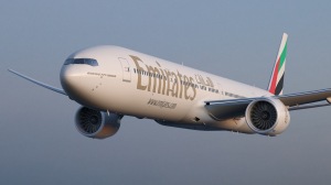 emirates-Boeing777-31.jpg1
